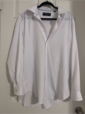 Report Collection Men's White Dress Shirt with Contrast Trim